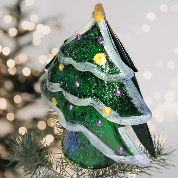 🌲10/$20.~Bouncy Table Top Metallic Christmas Tree - Picture 3 of 7